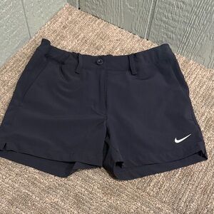 Girls black Nike golf shorts - size M